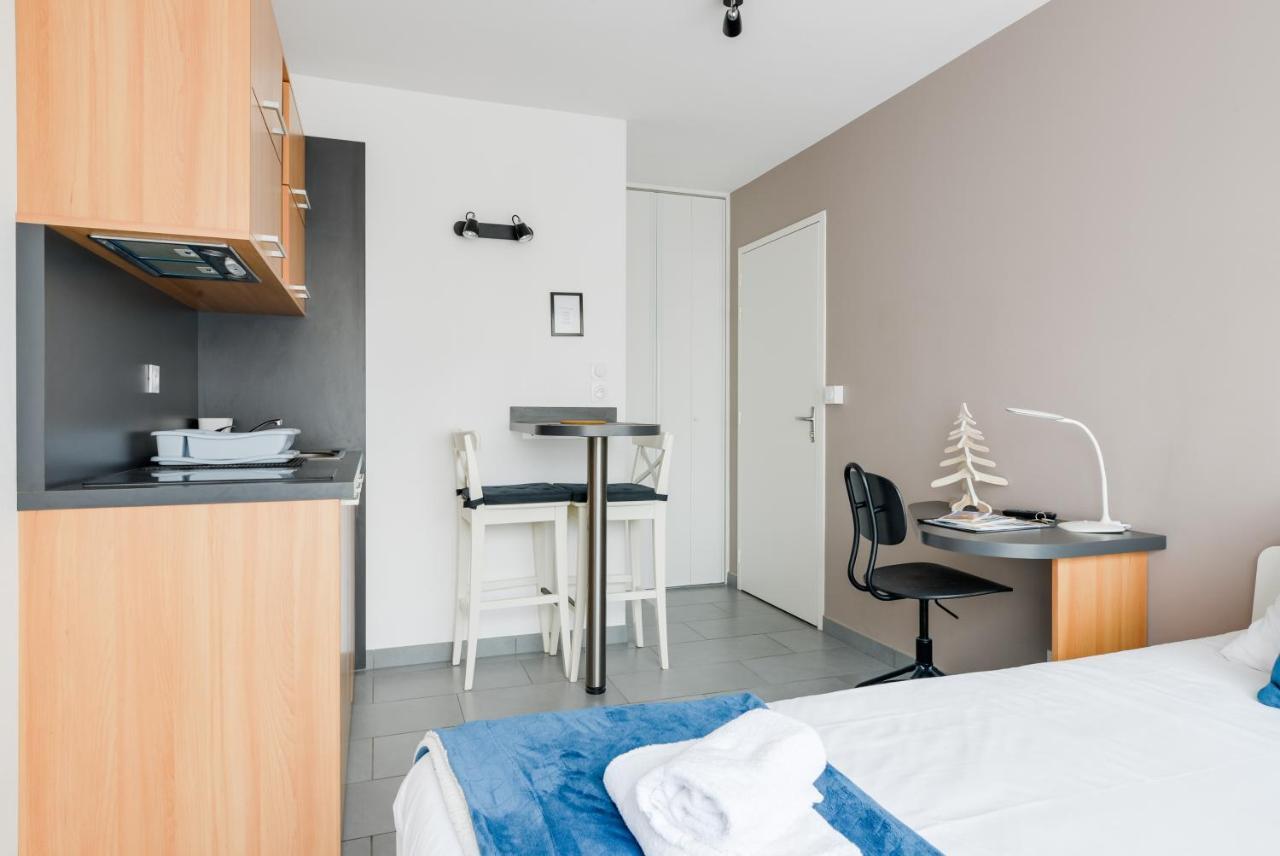 Memorial-Sleep In Normandie Apartment Кан Екстериор снимка