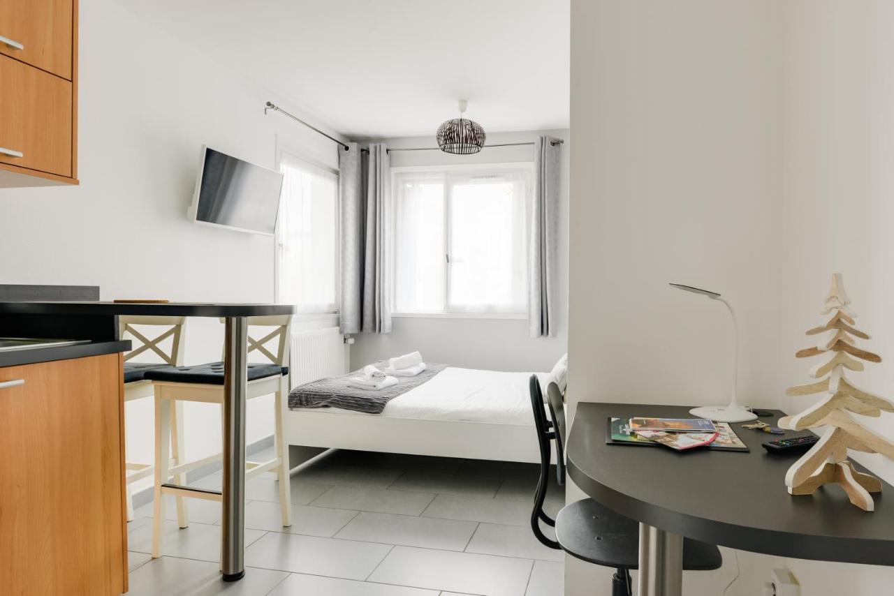 Memorial-Sleep In Normandie Apartment Кан Екстериор снимка