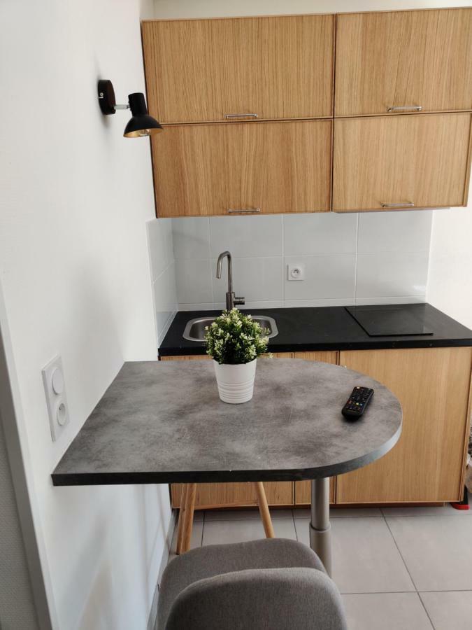 Memorial-Sleep In Normandie Apartment Кан Екстериор снимка