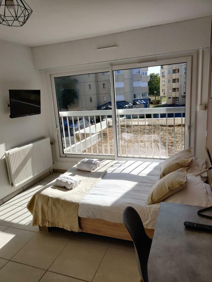 Memorial-Sleep In Normandie Apartment Кан Екстериор снимка