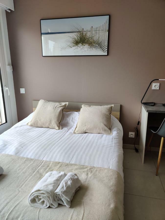 Memorial-Sleep In Normandie Apartment Кан Екстериор снимка